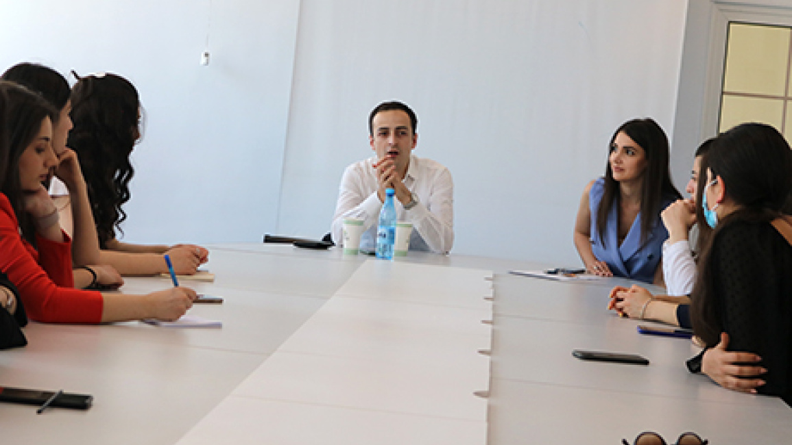 Student-council-of-the-faculty-of-Law-has-started-a-new-program