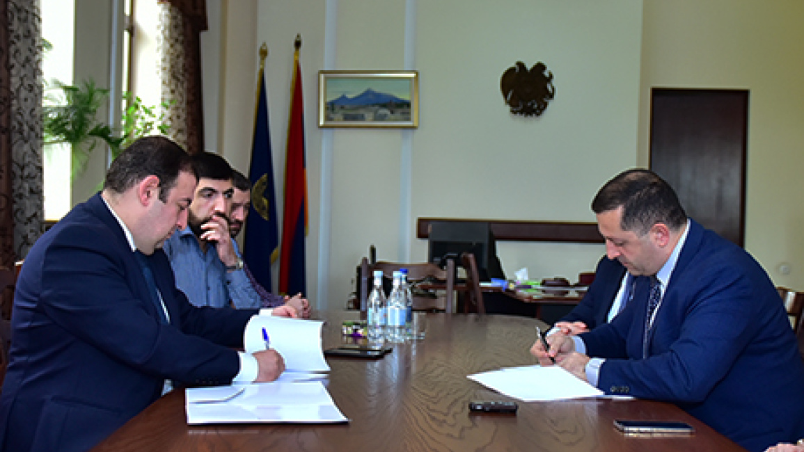 Cooperation-between-YSU-and-Armenpress