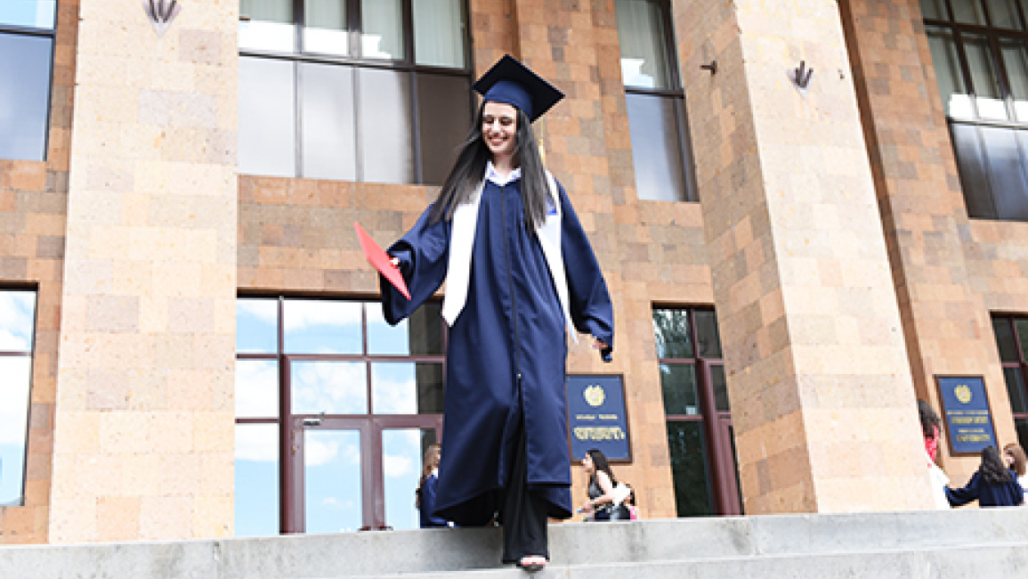 YSU-graduate-Anna-Stepanyan