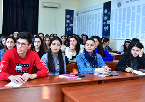 Free-course-of-journalism-for-entrants-25-10-2019